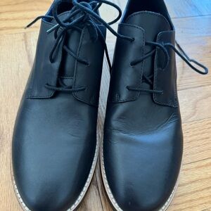 Brand new in box Eileen Fisher Milo -LT